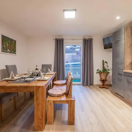 Haus Gletschertor Lägenhet Neustift im Stubaital